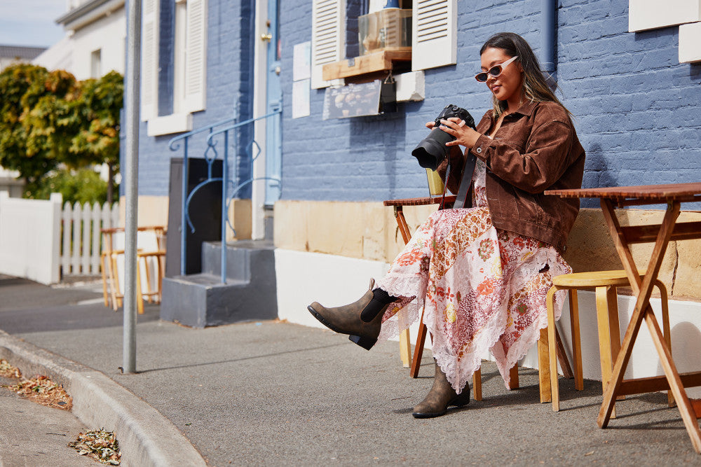 Women's Series #1677 - Image 8